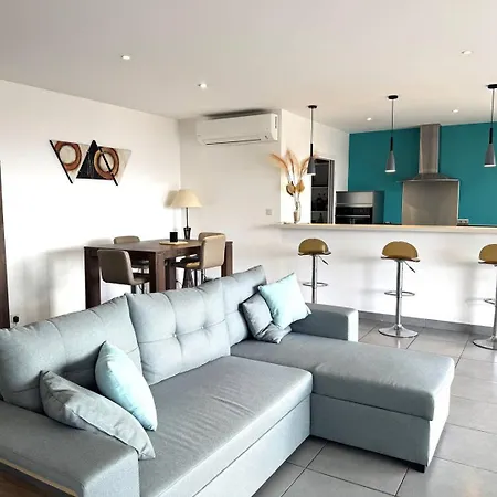 Apartment Avec Vue Imprenable Sur La Mer, Terrasse Et Piscine Propriano (Corsica)