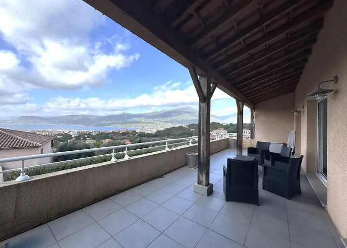 Avec Vue Imprenable Sur La Mer, Terrasse Et Piscine 公寓 *