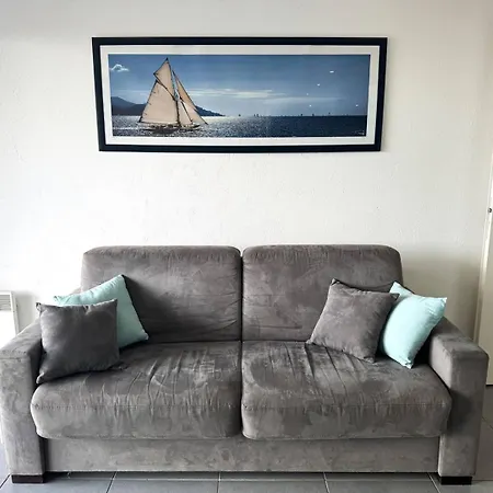 Lägenhet Avec Vue Imprenable Sur La Mer, Terrasse Et Piscine *