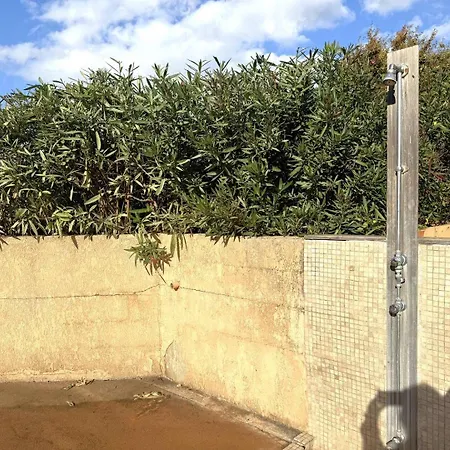 Avec Vue Imprenable Sur La Mer, Terrasse Et Piscine بروبرِيانّو